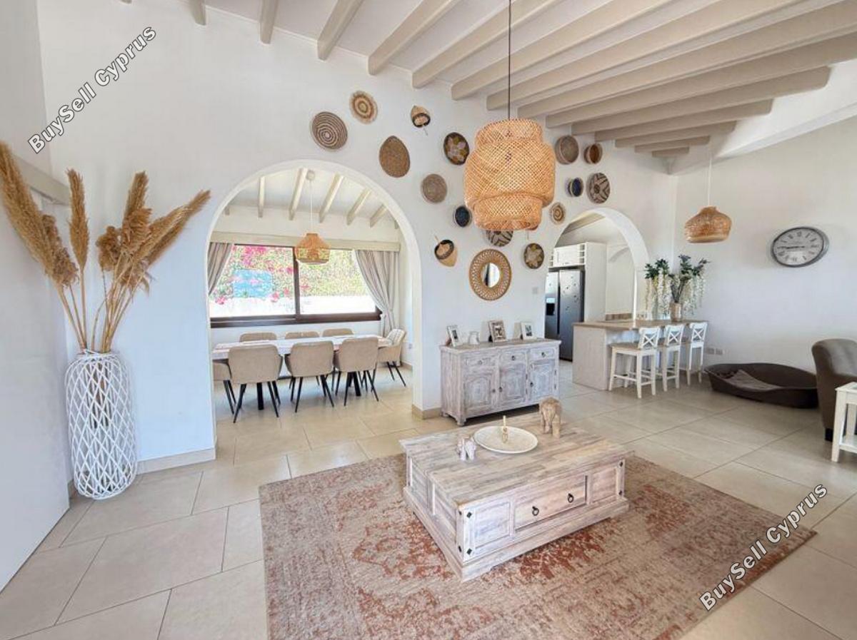 4 bedroom bungalow for sale peyia paphos 8668352 image 16010650