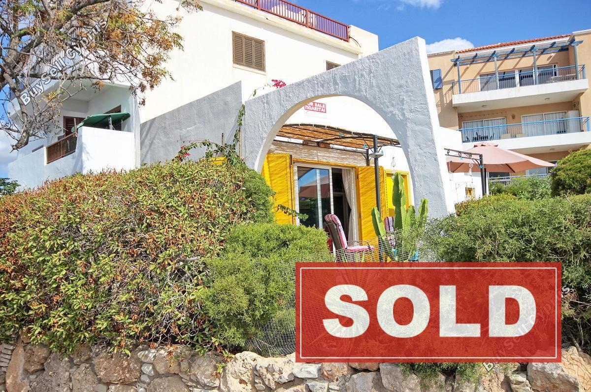 2 bedroom semi detached bungalow sold tombs of the kings paphos 626652 image 316456