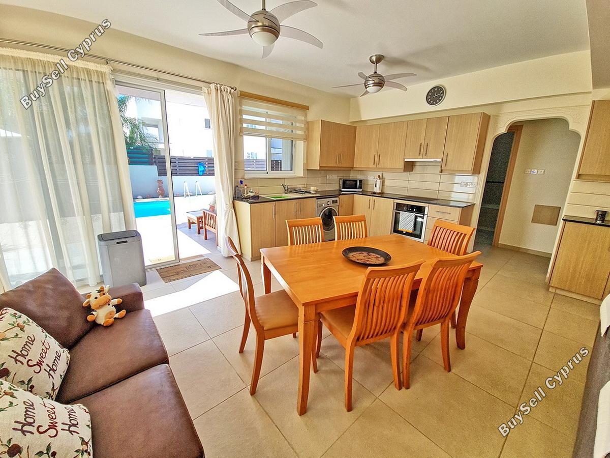 2 bedroom bungalow for sale xylofagou larnaca 1580162 image 3963574