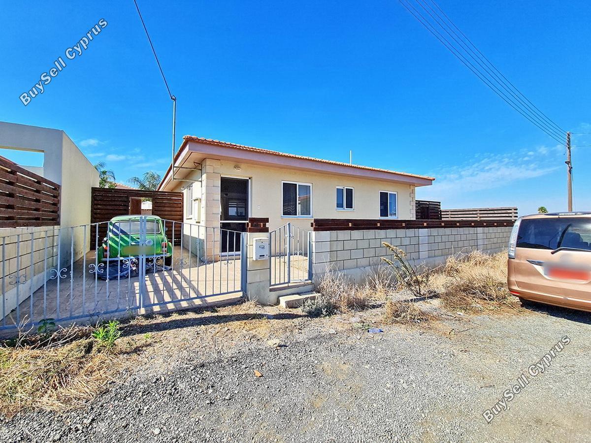 2 bedroom bungalow for sale xylofagou larnaca 1580162 image 3963575