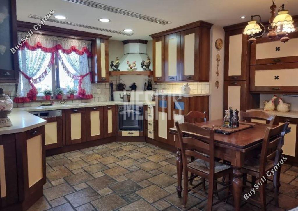 3 bedroom apartment for rent faneromeni larnaca 8458362 image 15115324