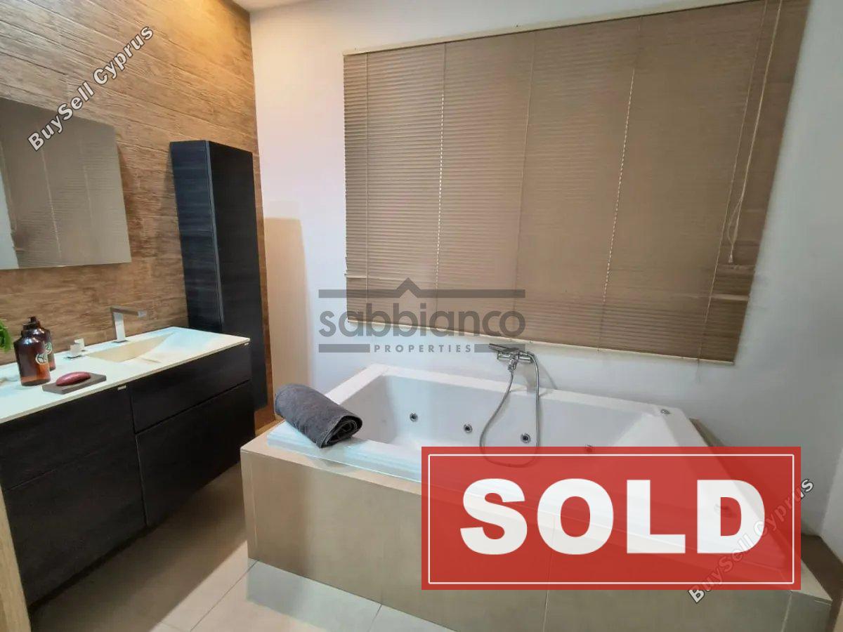 5 bedroom detached house sold dromolaxia larnaca 8741862 image 16397985