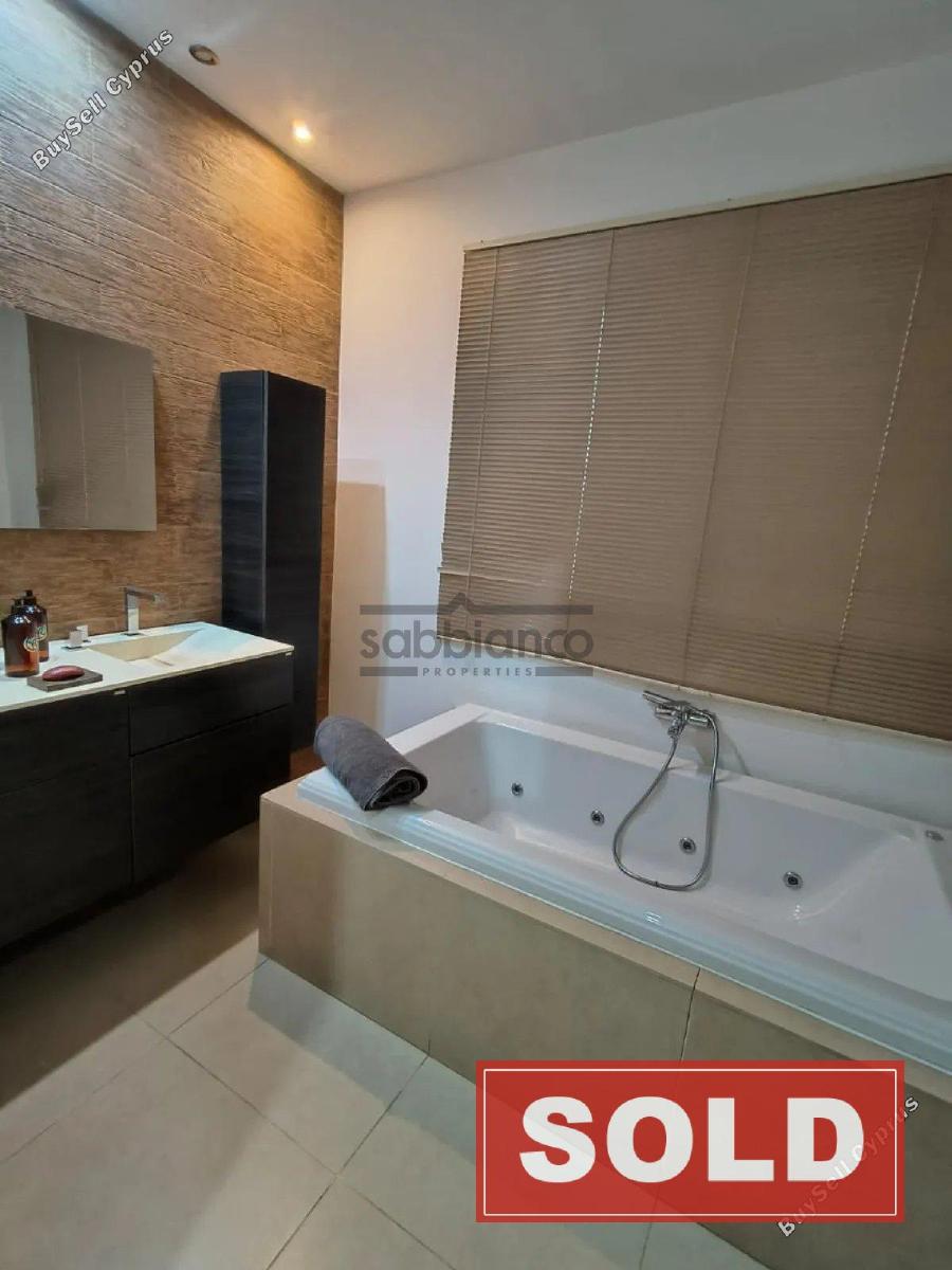 5 bedroom detached house sold dromolaxia larnaca 8741862 image 16397986