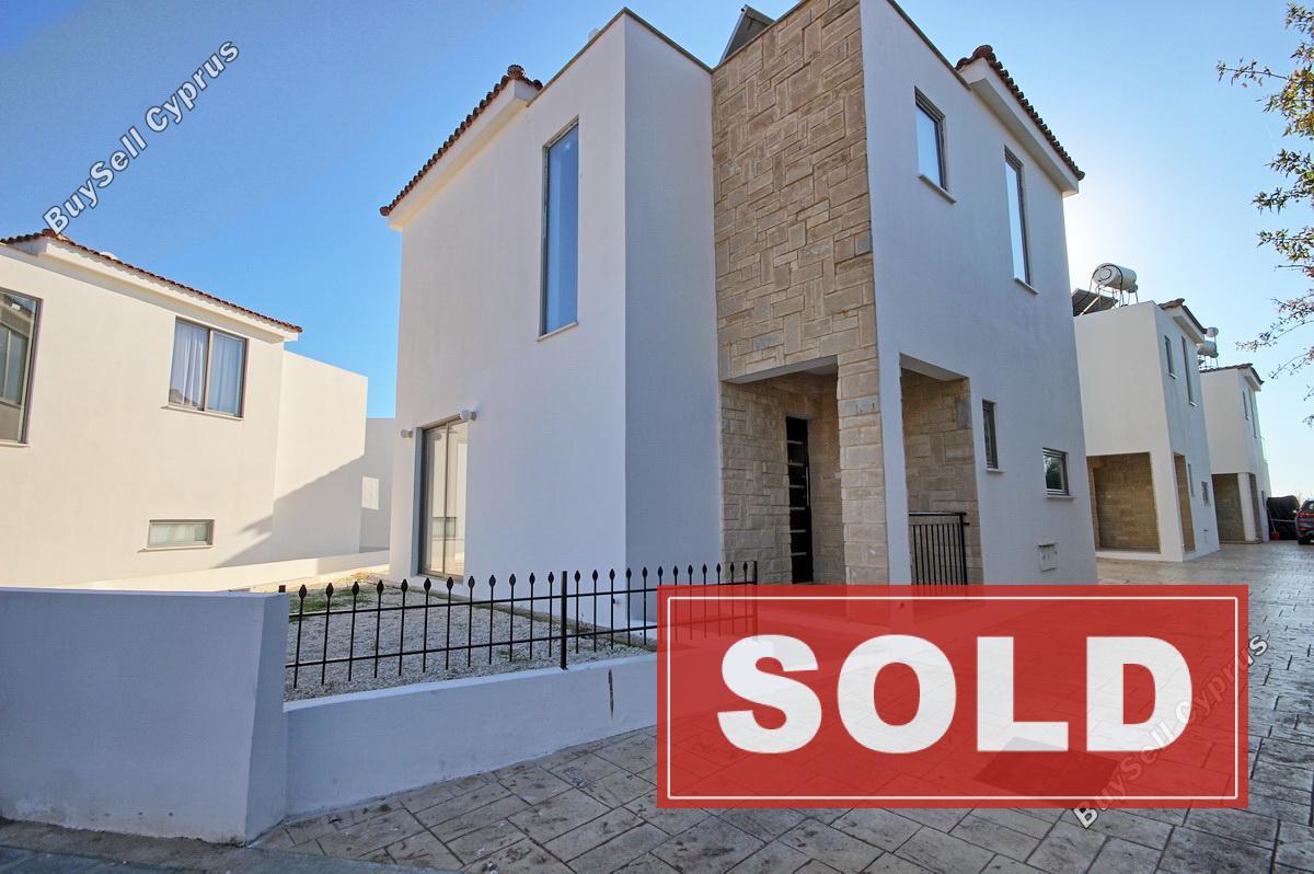 2 bedroom detached house sold anavargos paphos 627962 image 320921