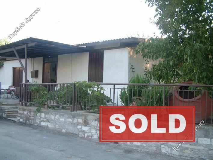 2 bedroom bungalow sold eledio paphos 214072 image 59868
