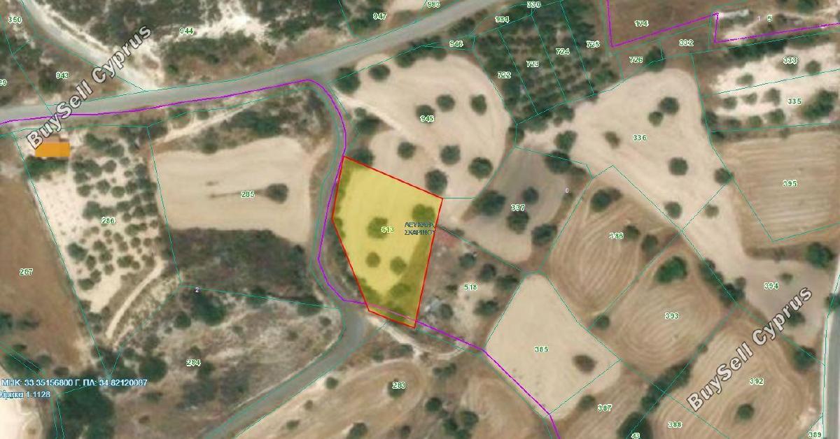 2040 SQM Land for sale in Skarinou, Larnaca 13955941