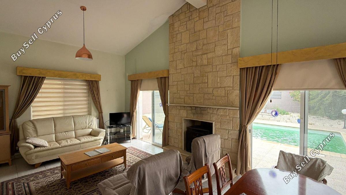 3 bedroom bungalow for rent peyia paphos 8639472 image 15901869