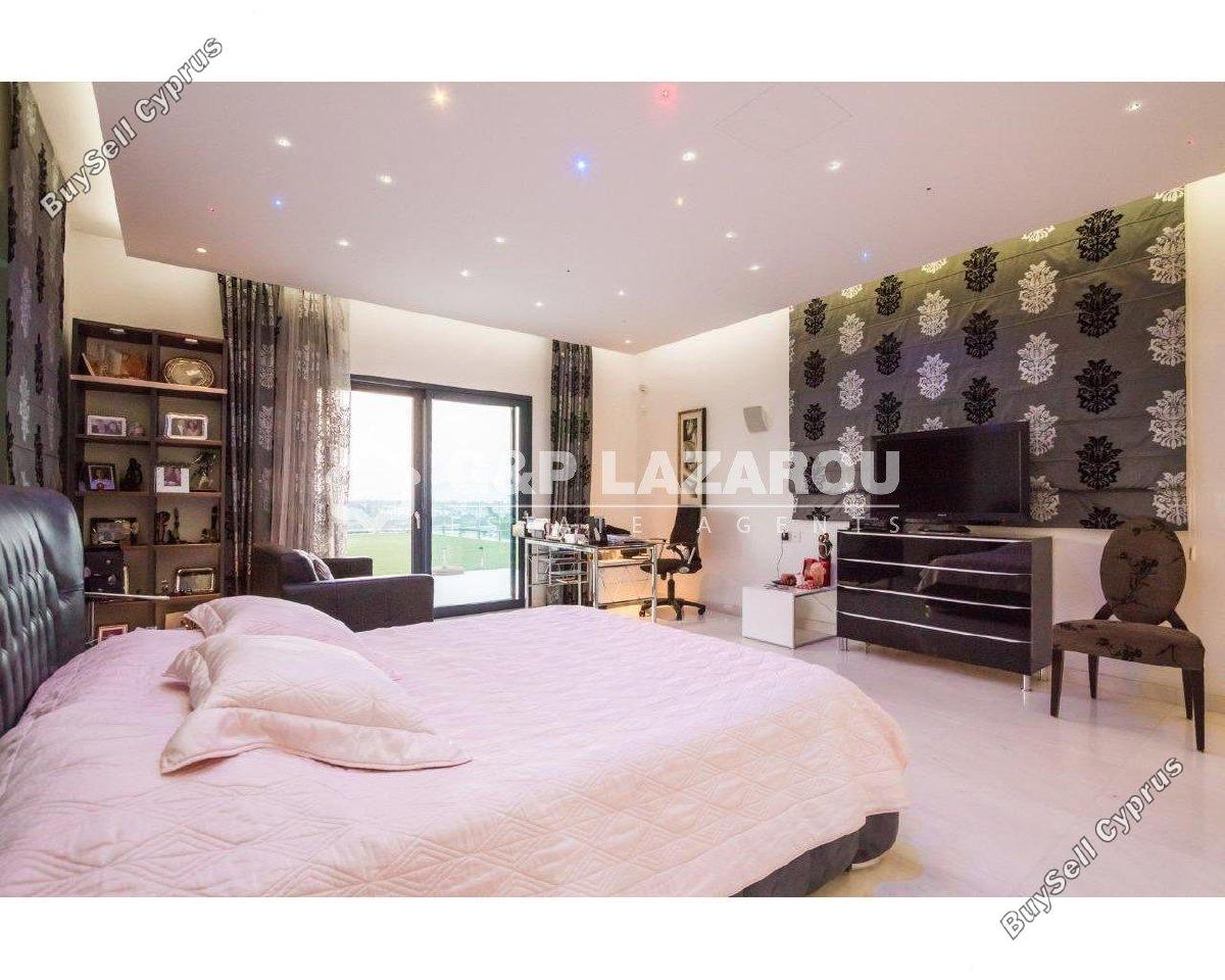 8 bedroom detached house for rent strovolos nicosia 1685472 image 9299935