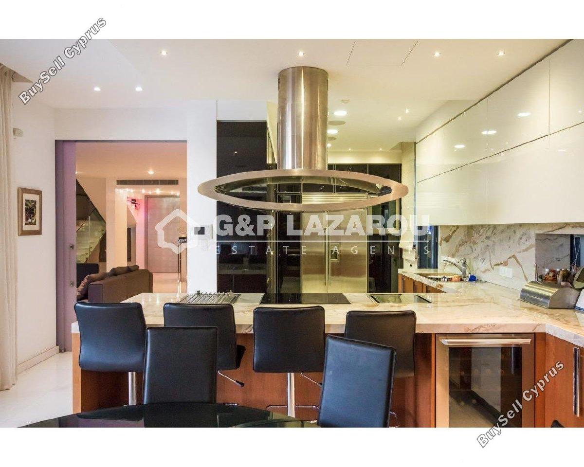 8 bedroom detached house for rent strovolos nicosia 1685472 image 9299943