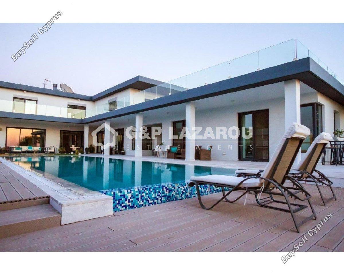 8 bedroom detached house for rent strovolos nicosia 1685472 image 9299987