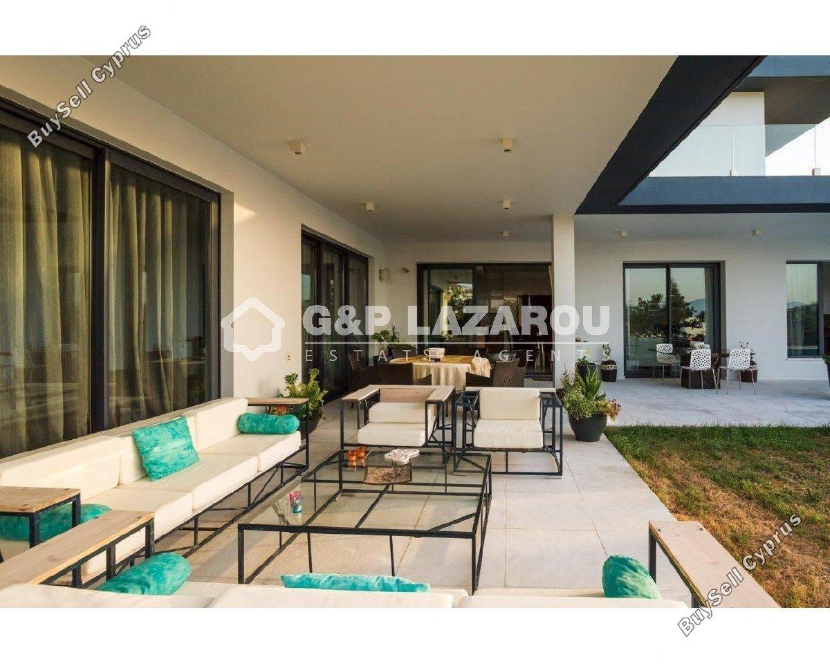 8 bedroom detached house for rent strovolos nicosia 1685472 image 9299989