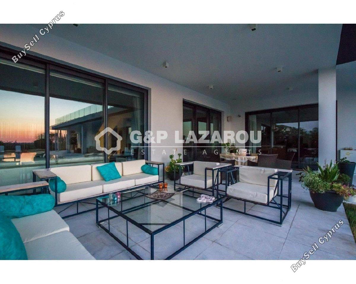 8 bedroom detached house for rent strovolos nicosia 1685472 image 9300003