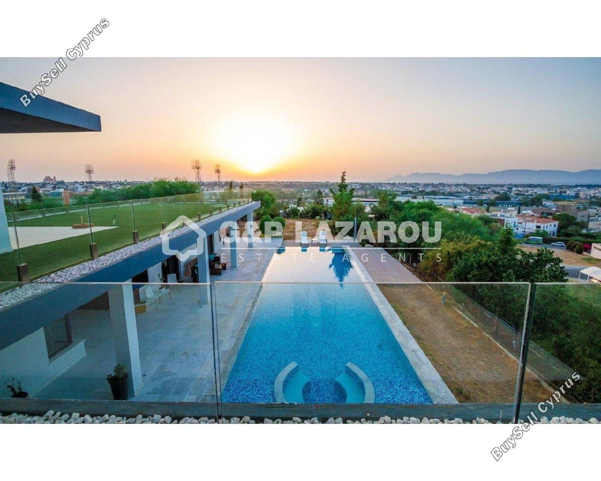 8 bedroom detached house for rent strovolos nicosia 1685472 image 9300009
