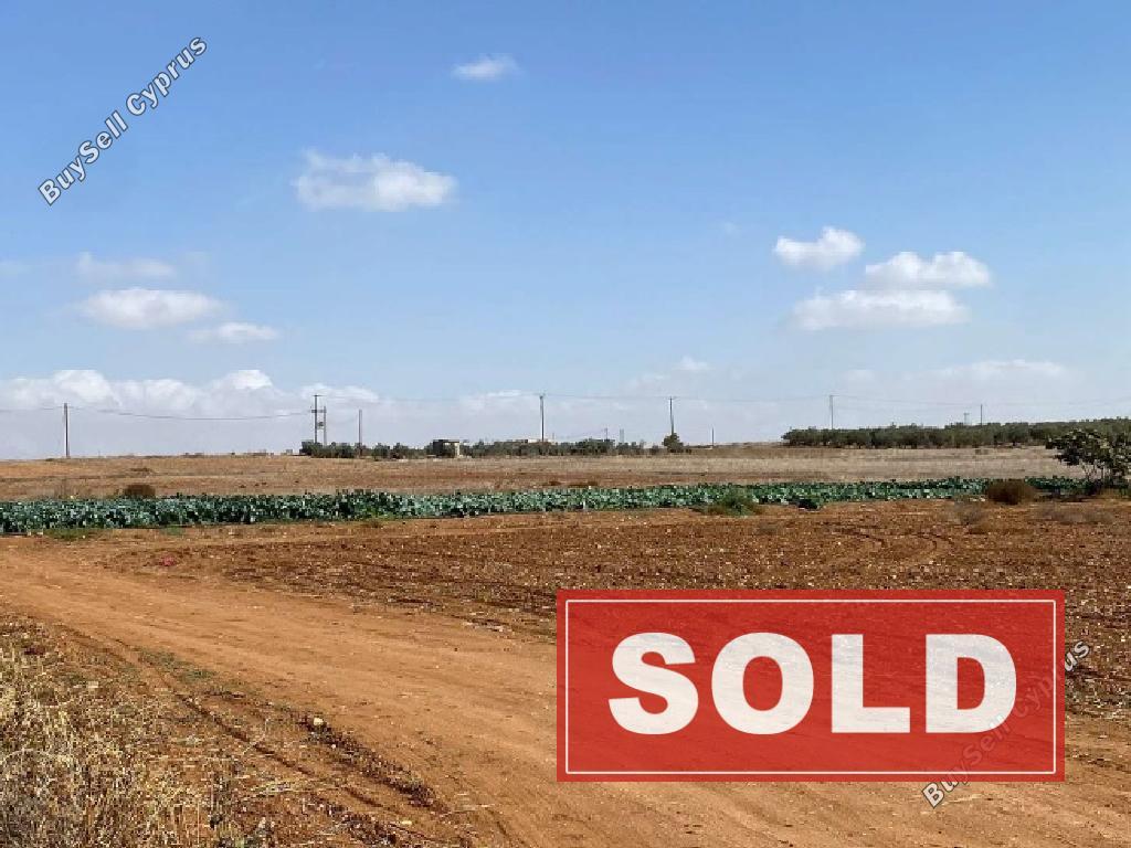 land sold palaiometocho nicosia 1689472 image 4427205