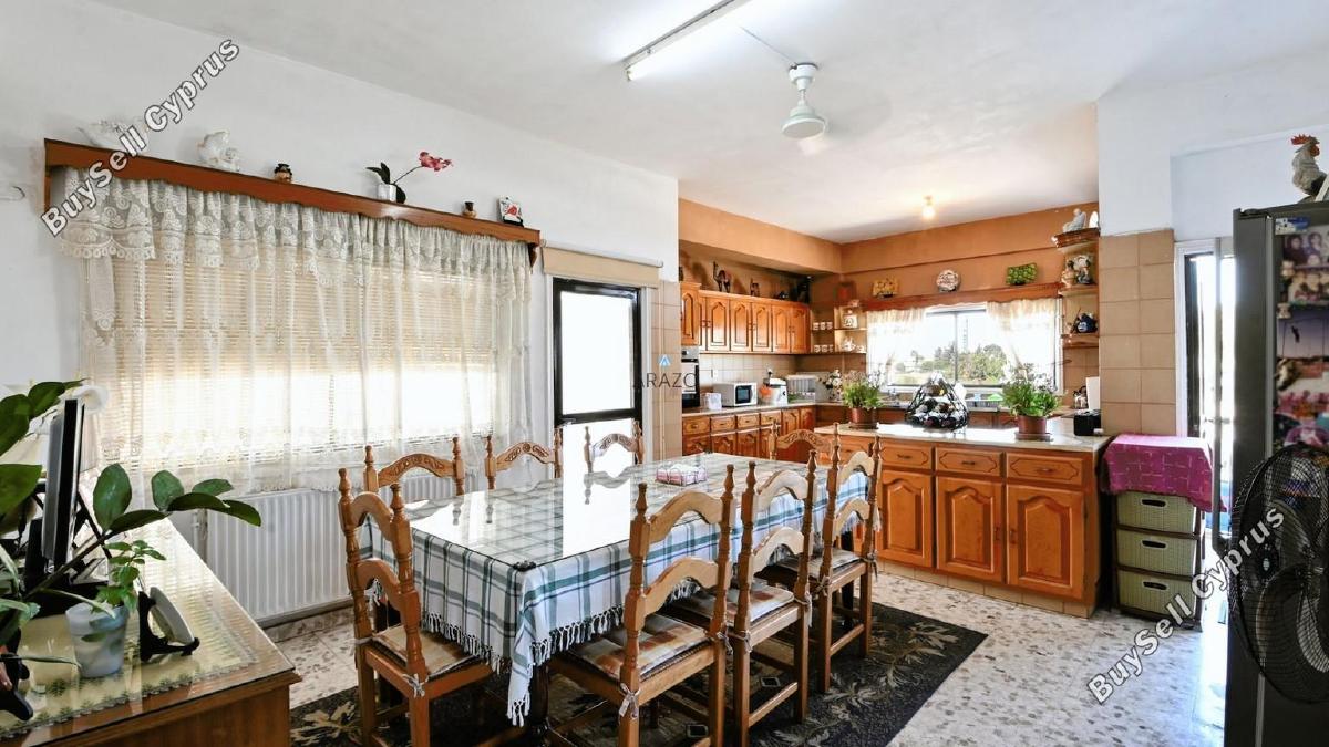 studio commercial building for sale larnaca municipality larnaca 1544872 image 5655710
