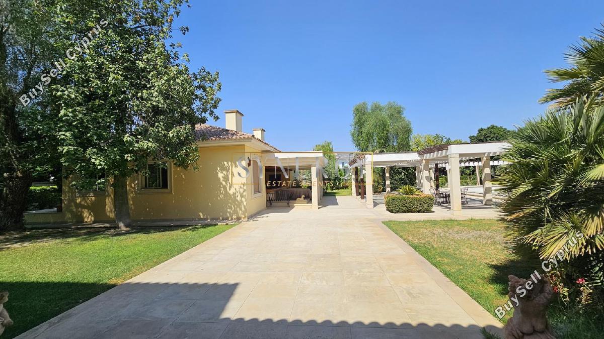 8 bedroom detached house for rent strovolos nicosia 8565972 image 17531553