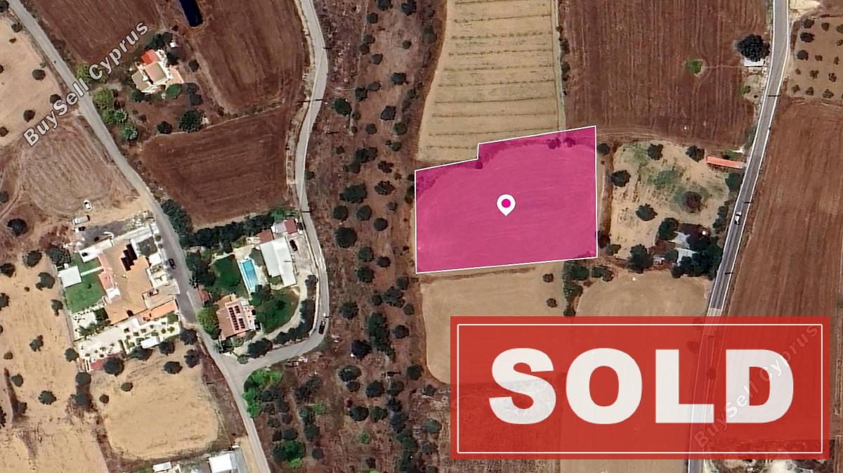 land sold pera orinis nicosia 1212972 image 6076760
