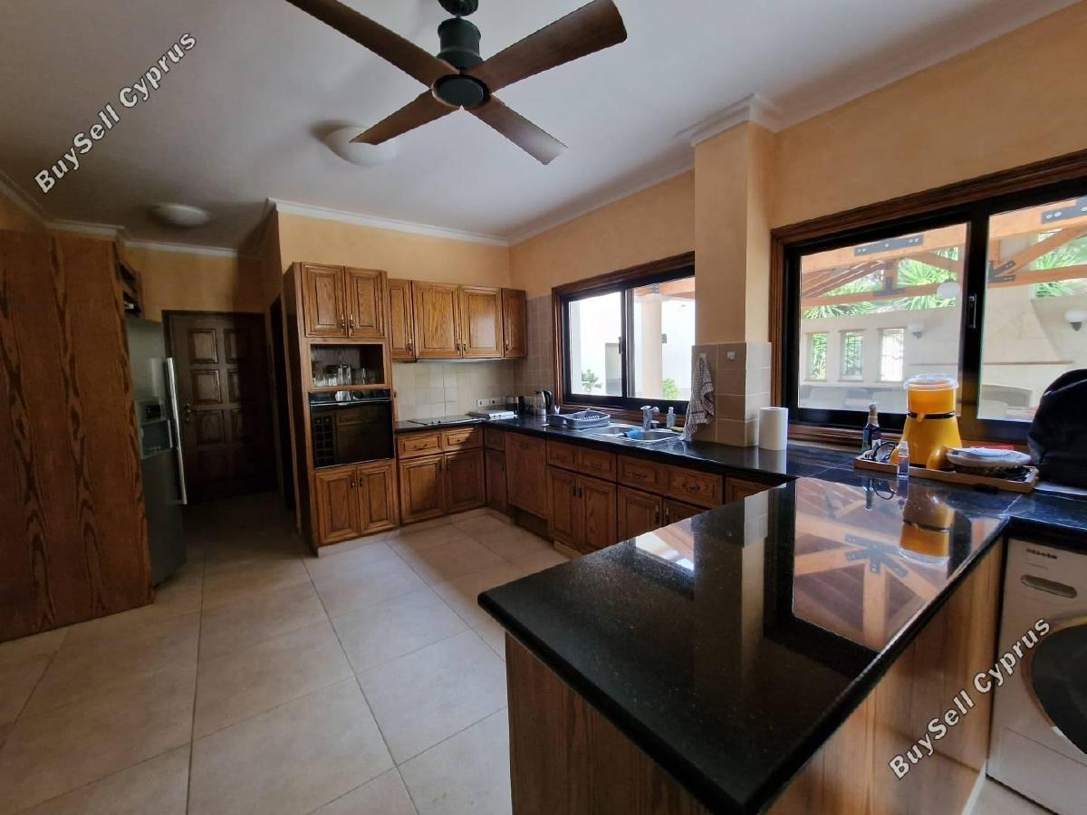8 bedroom detached house for sale parekklisia limassol 1111482 image 5128215