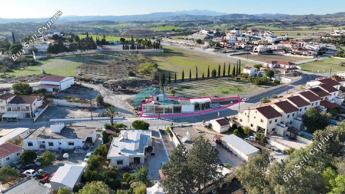 Shop for sale in Anafotida, Larnaca 13112582