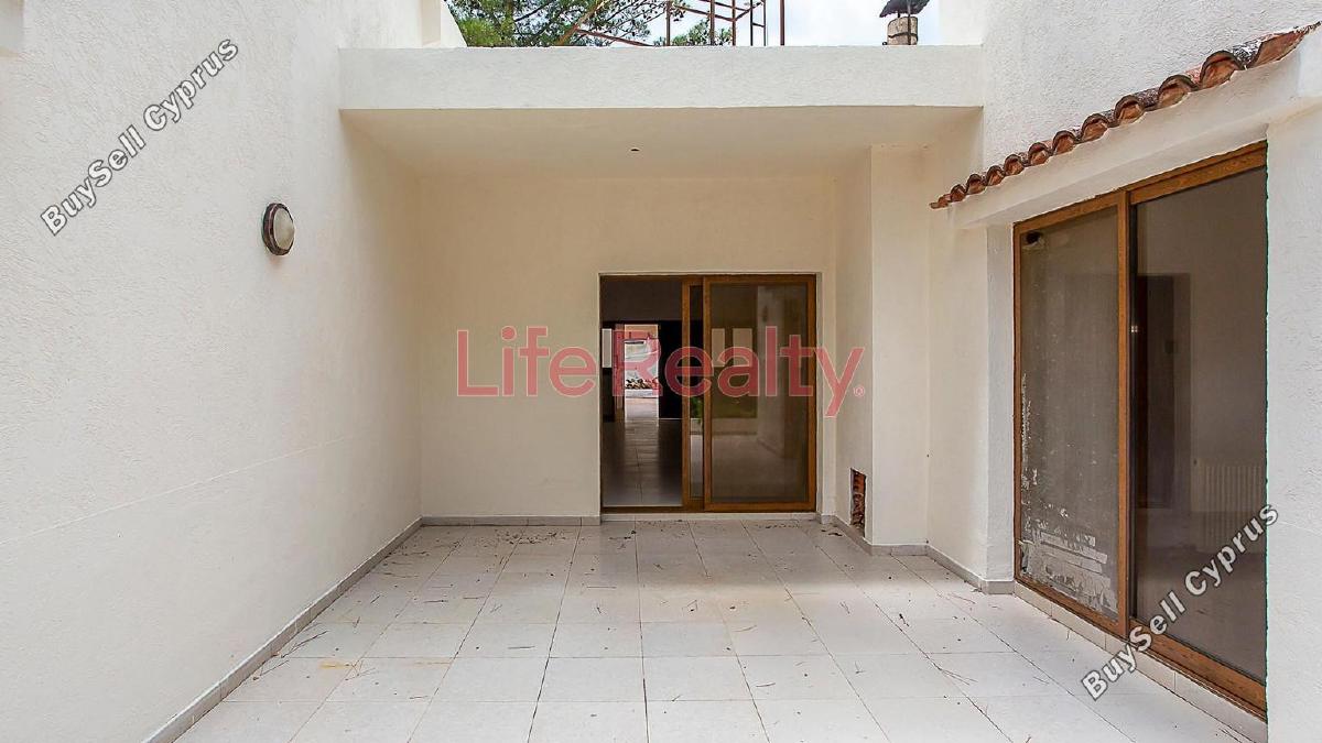 4 bedroom detached house for sale moniatis limassol 8869882 image 17294963