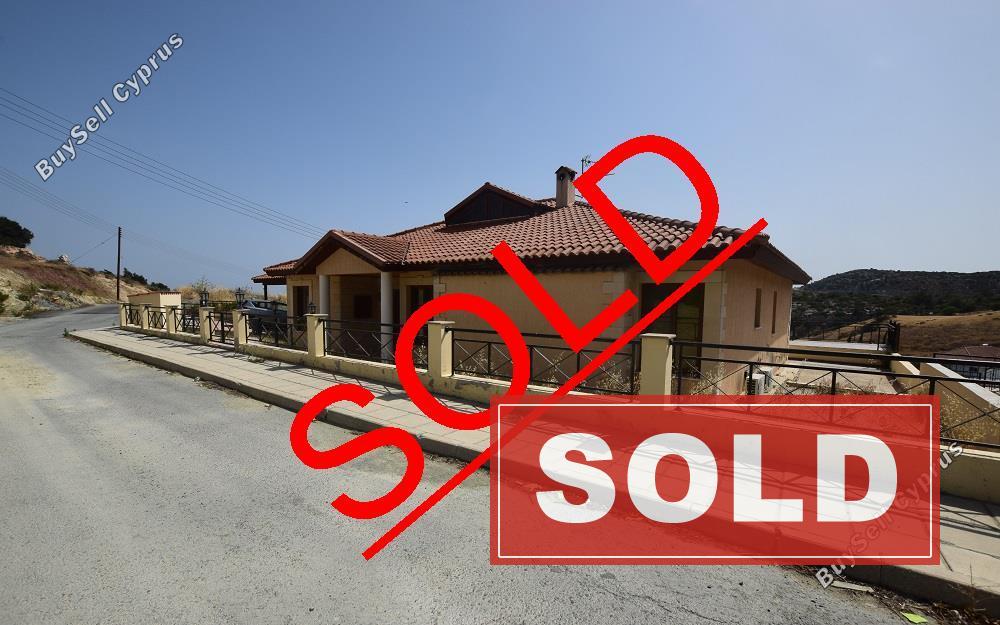 3 bedroom detached house sold parekklisia limassol 829192 image 681315