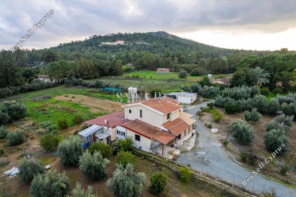 3 Bedroom Detached house for sale in Pyrga, Larnaca 16745406