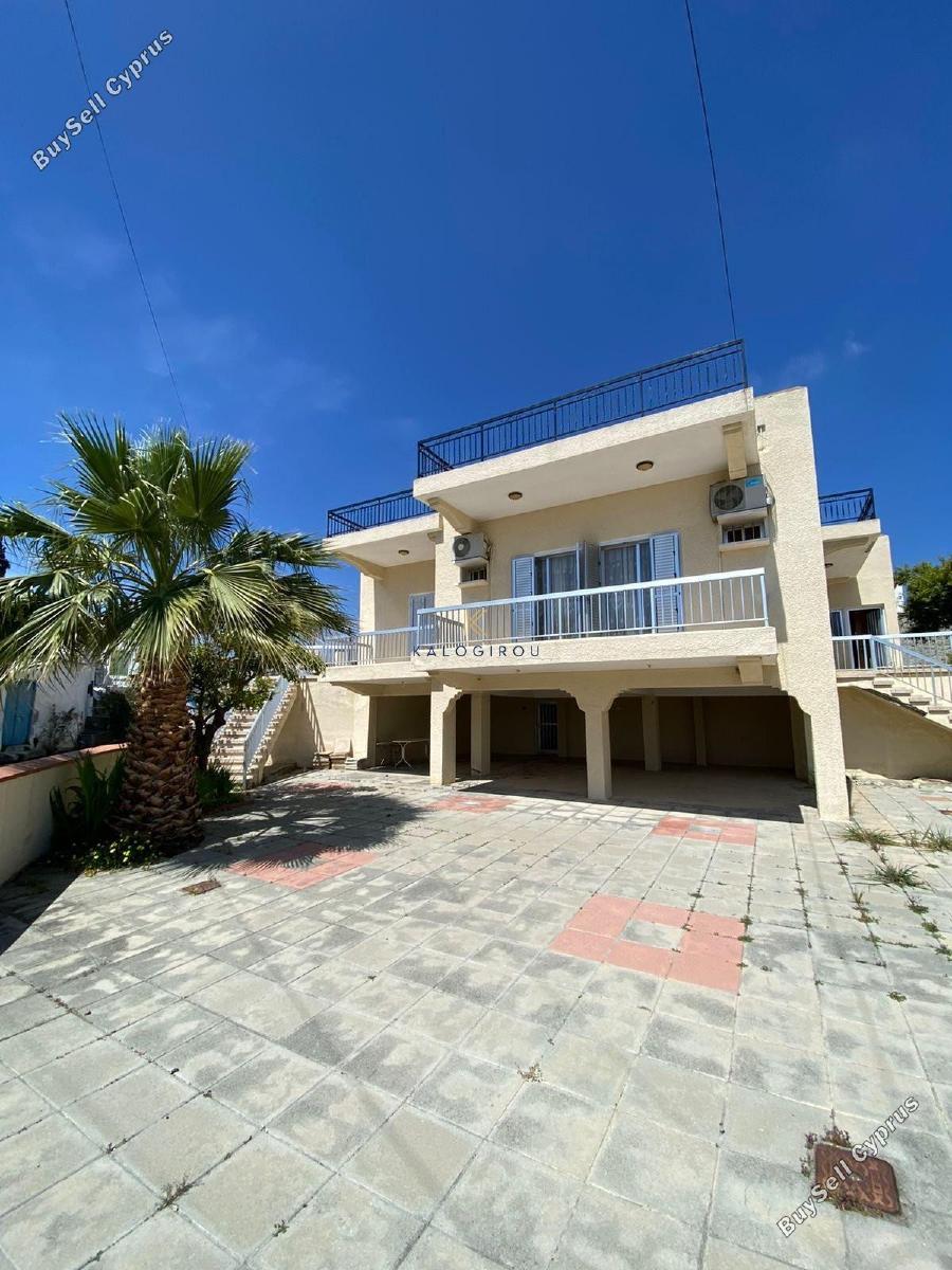 3 Bedroom Detached house for sale in Anafotida, Larnaca 15934619