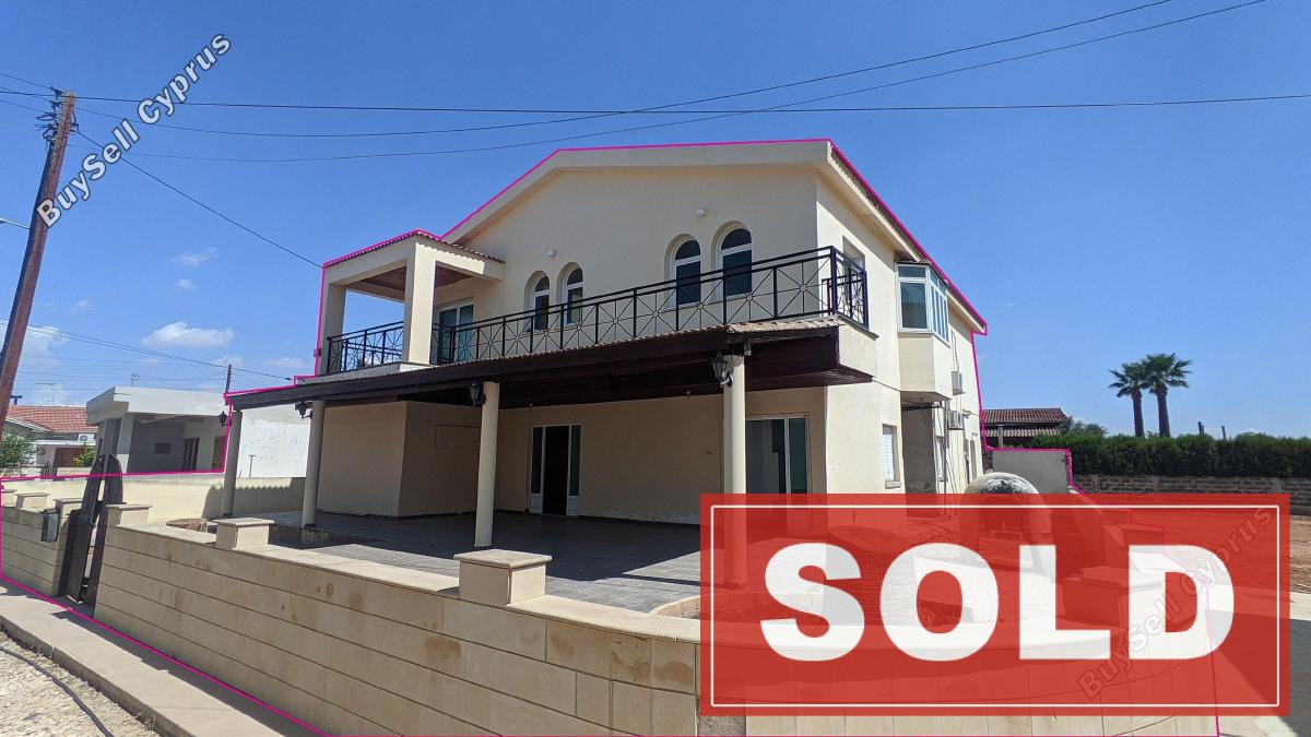 7 bedroom detached house sold kokkinotrimithia nicosia 1530303 image 11169507