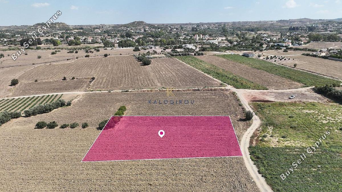 1673 SQM Land for sale in Episkopeio, Nicosia 5671032