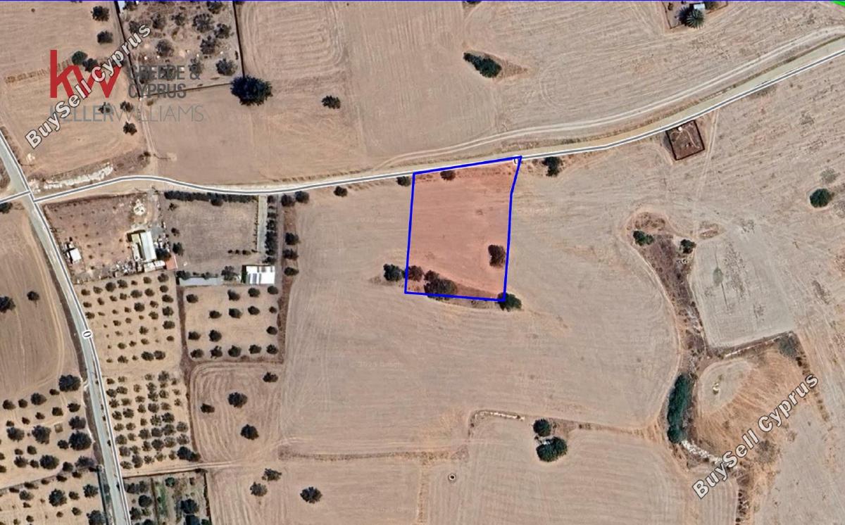 2843 SQM Land for sale in Lympia, Nicosia 16133653