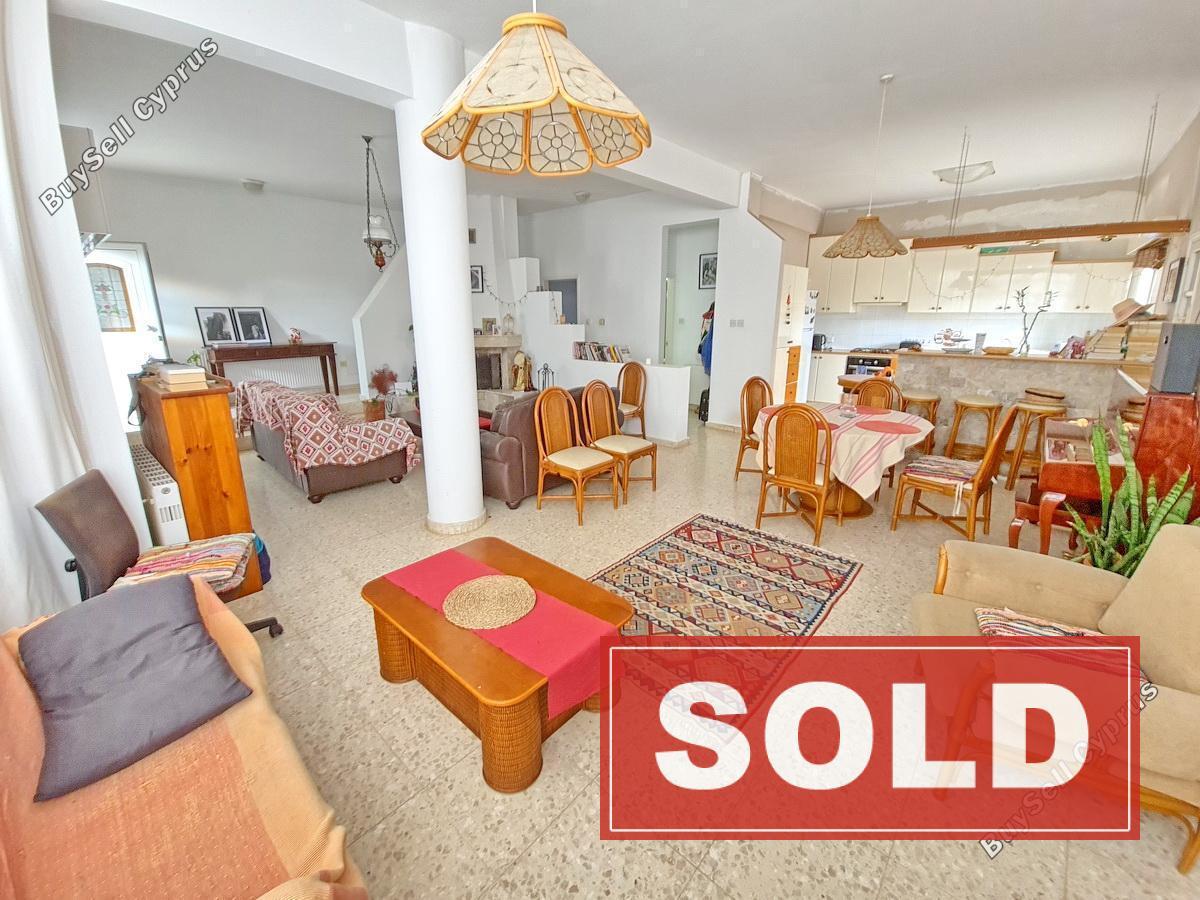 4 bedroom bungalow sold deryneia famagusta 967213 image 883642