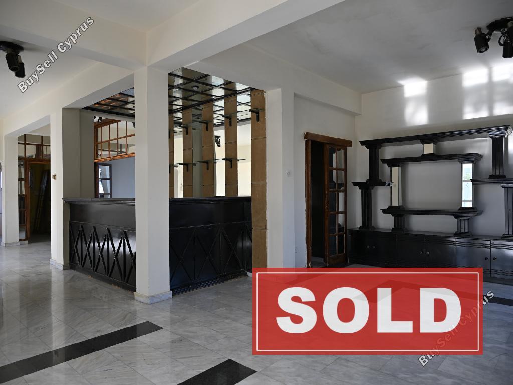3 bedroom detached house sold faneromeni larnaca 8592813 image 16062077