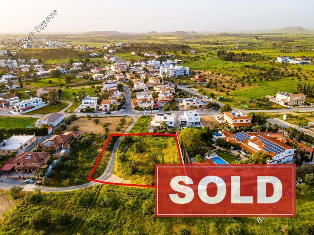 land sold geri nicosia 890723 image 3381184