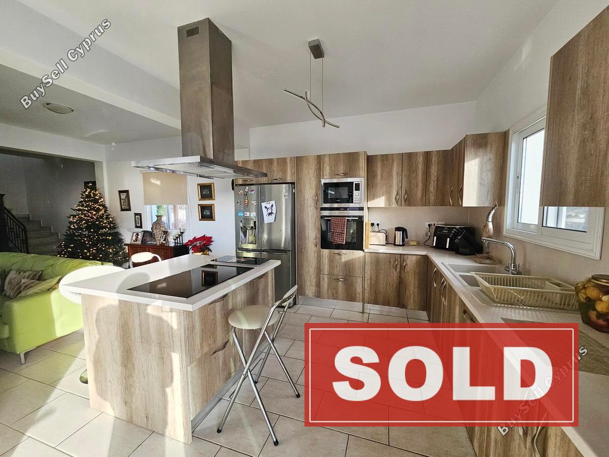 3 bedroom detached house sold peyia paphos 7924333 image 11232918