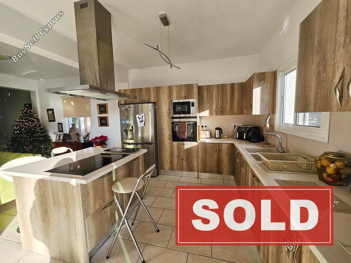 3 bedroom detached house sold peyia paphos 7924333 image 11232919