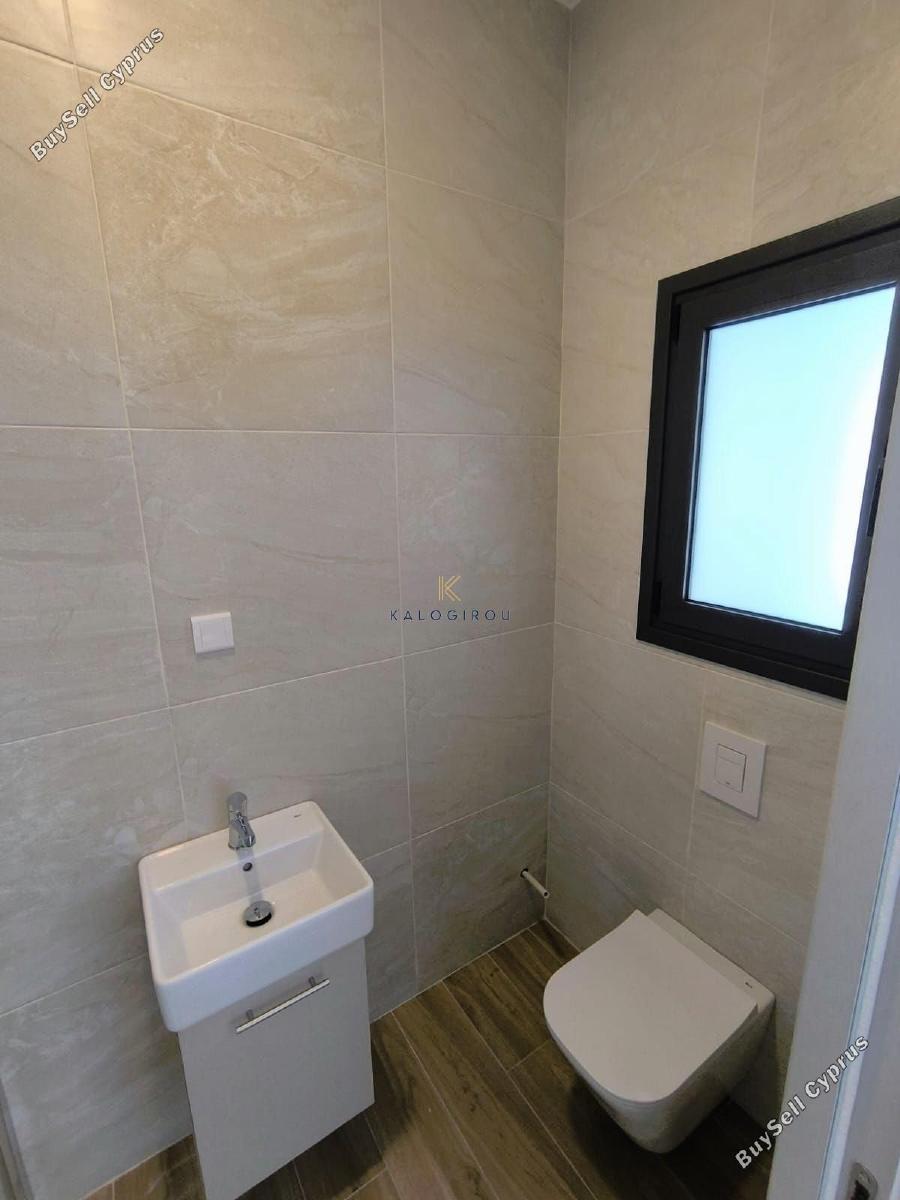 2 bedroom apartment for rent faneromeni larnaca 1365433 image 16978066