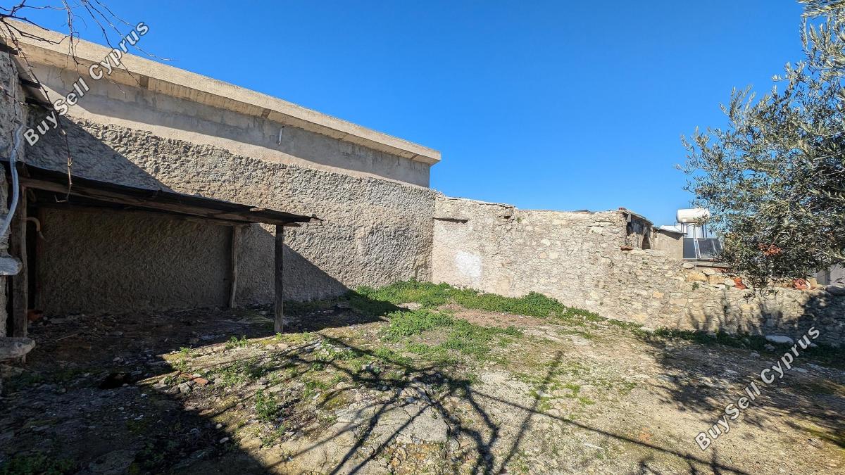 land under offer giolou paphos 1668533 image 14187053