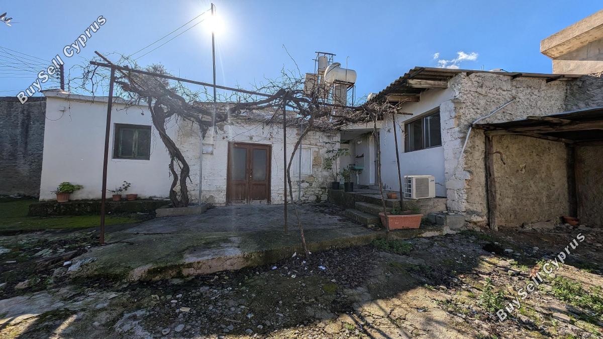land under offer giolou paphos 1668533 image 14187126
