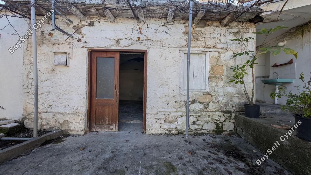 land under offer giolou paphos 1668533 image 14187150