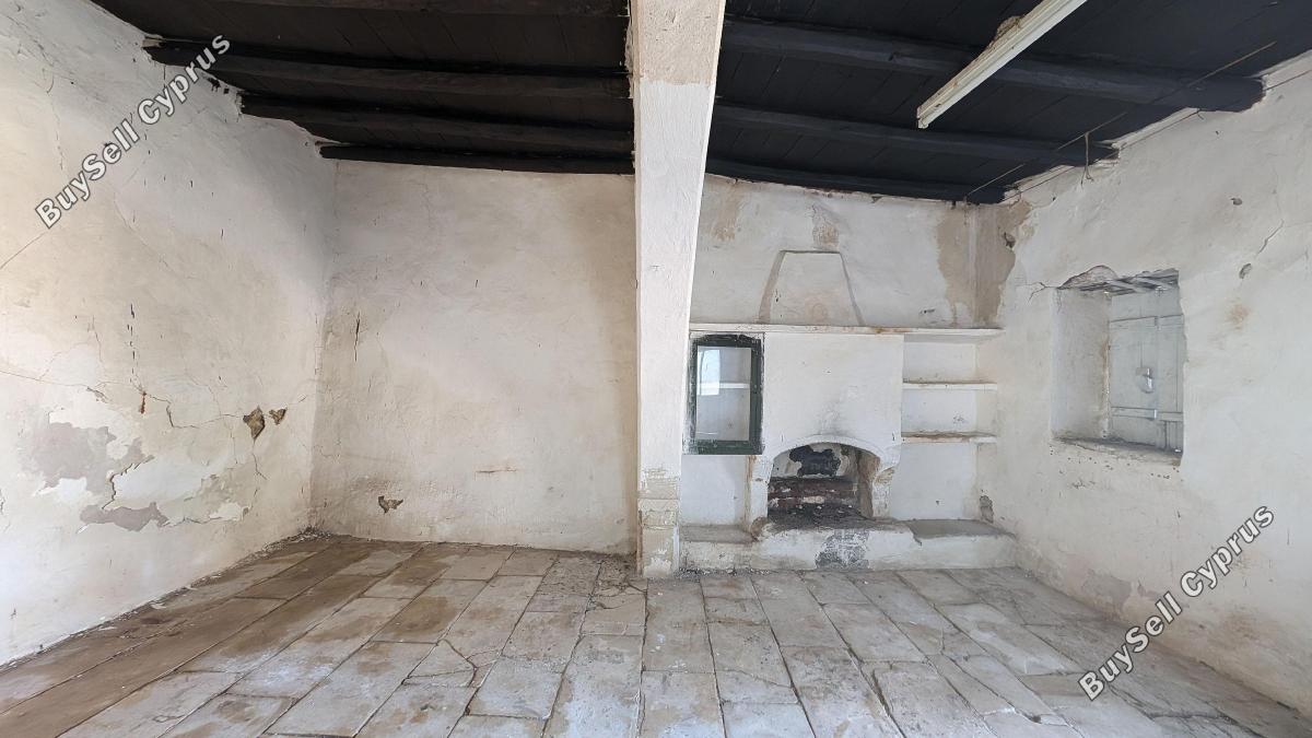 land under offer giolou paphos 1668533 image 14187223