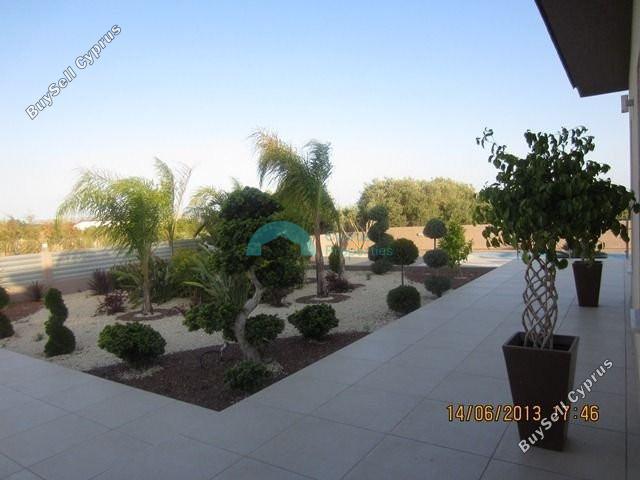 6 bedroom detached house for sale zygi larnaca 841933 image 5400405