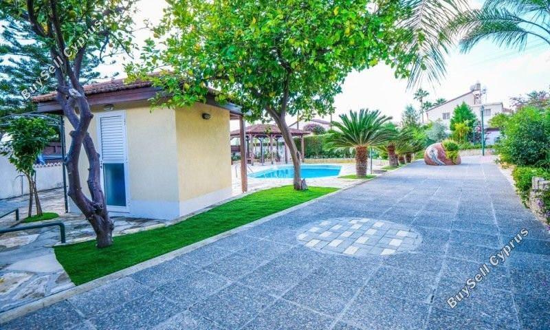 9 bedroom detached house for sale kolossi limassol 1871933 image 17276038