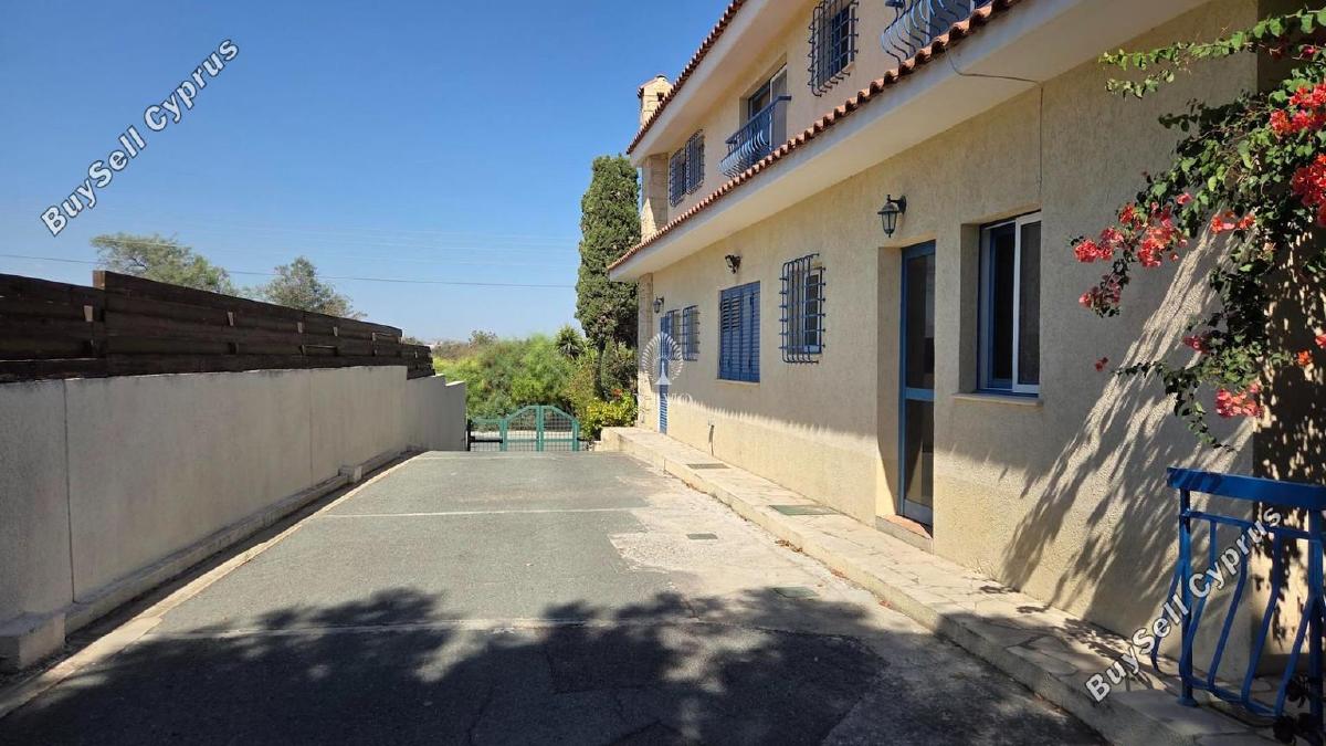 9 bedroom detached house for sale kolossi limassol 1871933 image 17276044