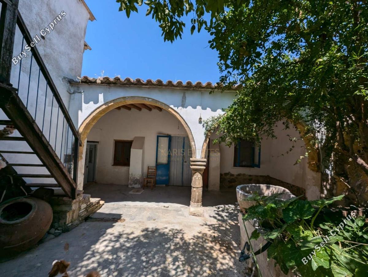 7 bedroom town house for sale pera orinis nicosia 7650043 image 12554971