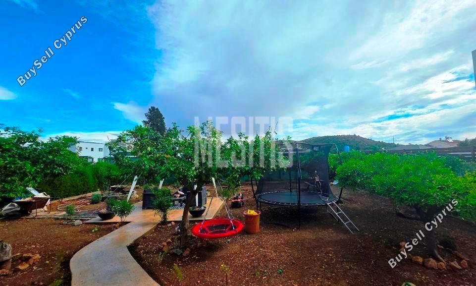 3 Bedroom Detached house for sale in Mosfiloti, Larnaca 15697798