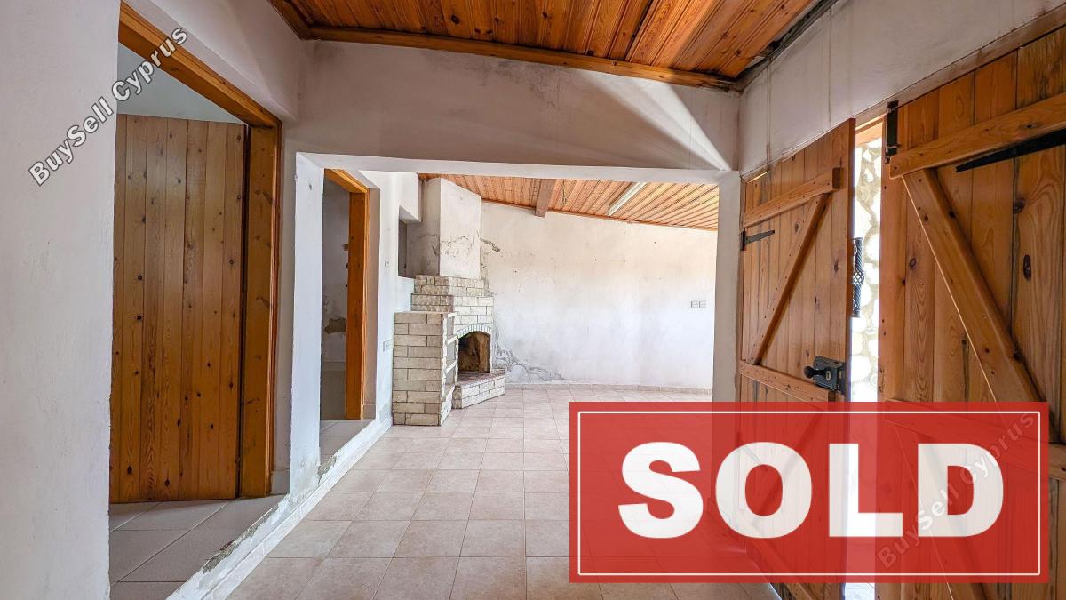 2 bedroom detached house sold salamiou paphos 8541363 image 15507359