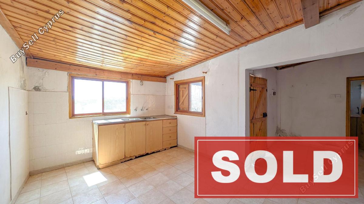 2 bedroom detached house sold salamiou paphos 8541363 image 15507362