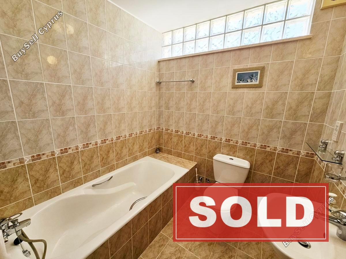 4 bedroom bungalow sold sea caves peyia paphos 8674363 image 16053804