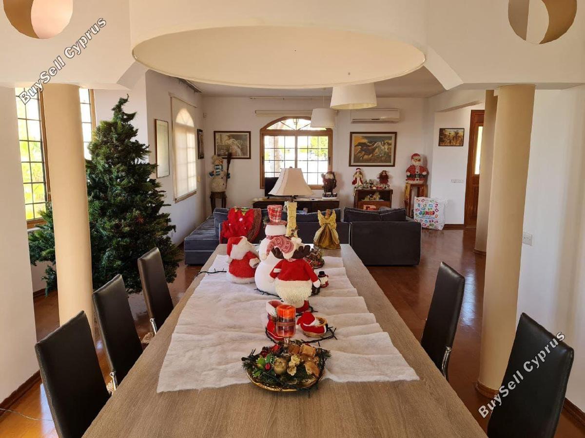 7 bedroom detached house for sale agios athanasios limassol 7942863 image 11322289