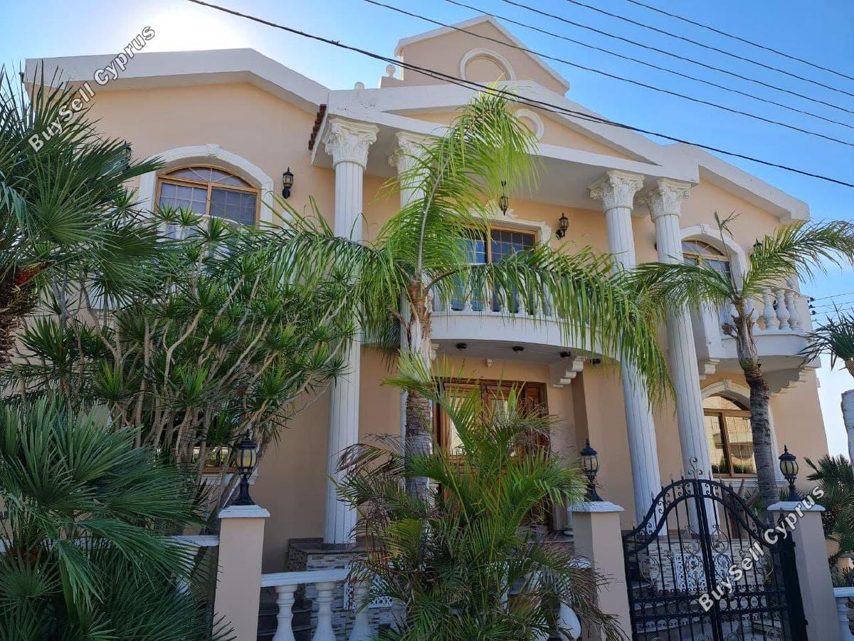 7 bedroom detached house for sale agios athanasios limassol 7942863 image 11322291